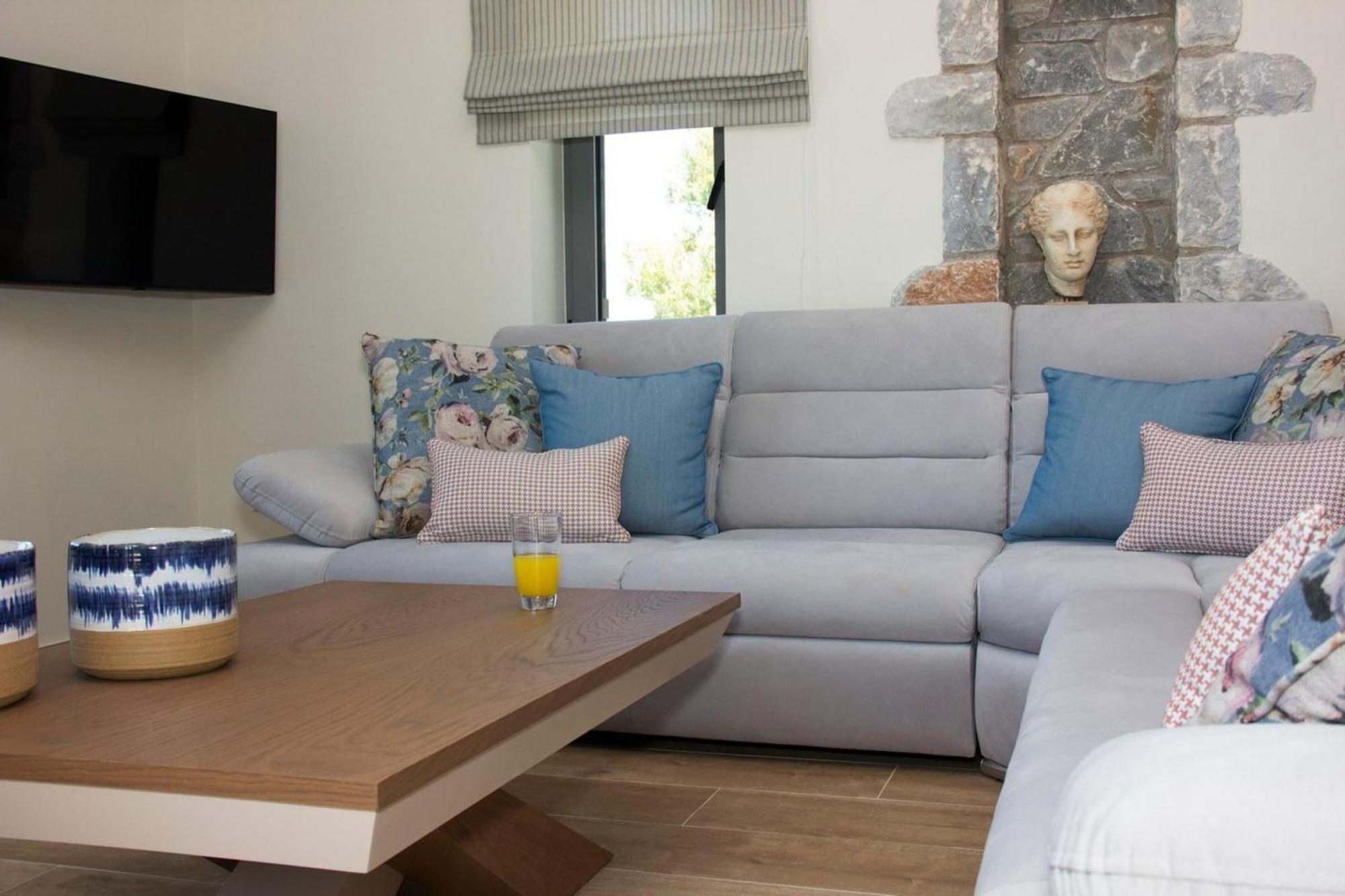 Elsa Villa By Elrin Villas Mani Neokhorion  Bagian luar foto